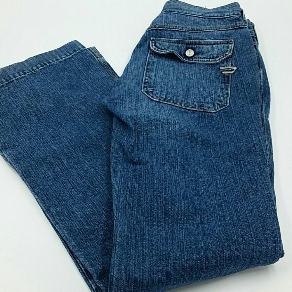 DIESEL l Bootcut Jeans F2